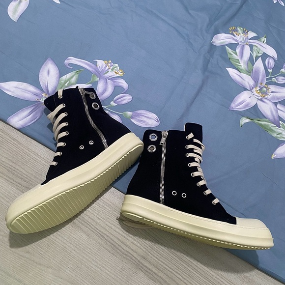 DRKSHOW Rick Owens High-Top Black Canvas Shoes - Picture 10 of 11